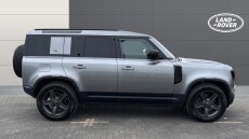 Land Rover Defender 3.0 D200 SE 110 5dr Auto Diesel Estate